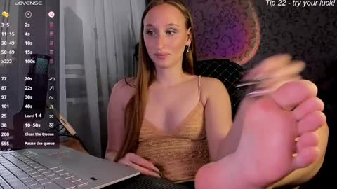 Darcy Siren online show from April 21, 8:43 am