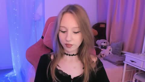 Daria Tate online show from May 12, 1:09 pm