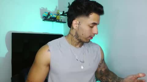 Darius Phoenix  online show from March 17, 9:31 pm