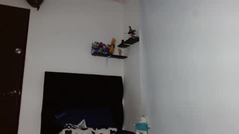 Darius Phoenix  online show from February 9, 8:22 pm