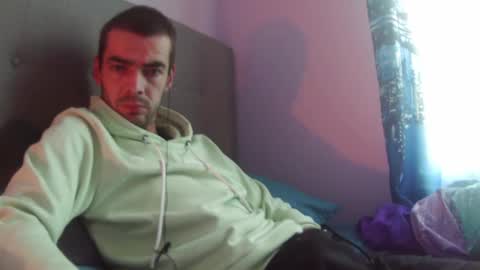 Snapshot of dark377 chatting on October 11, 4:32 pm dark377 online show from October 11, 4:32 pm