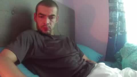 Snapshot of dark377 chatting on September 14, 8:54 pm dark377 online show from September 14, 8:54 pm