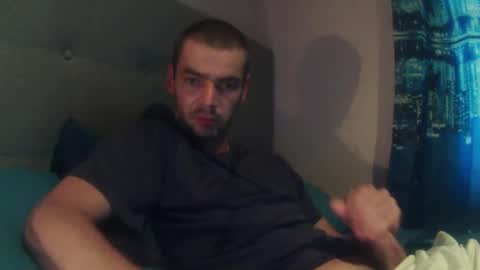 Snapshot of dark377 chatting on September 16, 12:01 am dark377 online show from September 16, 12:01 am