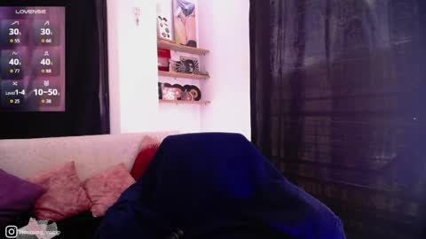 Dark online show from May 12, 4:05 pm