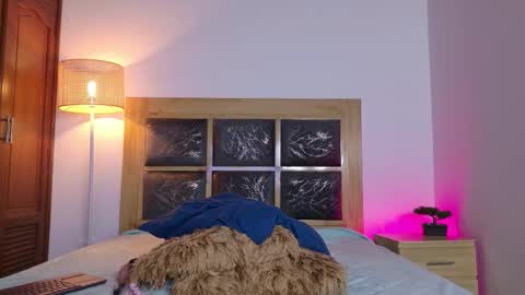 dark_angell77 online show from November 22, 12:58 pm