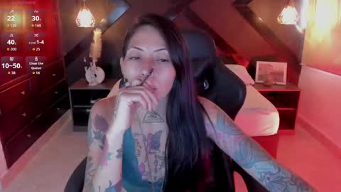 M I K A E L A online show from November 11, 7:38 pm