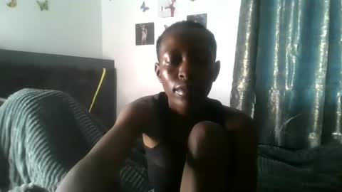 dark_mellanin online show from June 23, 6:32 am