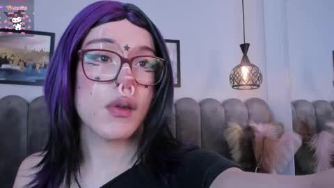 Nina online show from November 10, 3:20 am