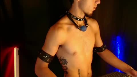 rosse online show from May 22, 3:46 am