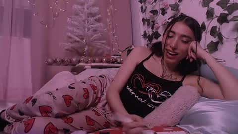  Candy   online show from November 11, 1:52 am