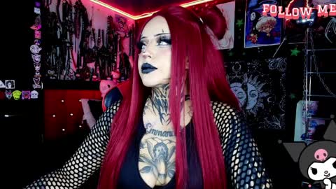    online show from March 27, 10:44 pm