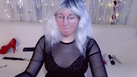 Kelly online show from November 9, 6:50 am