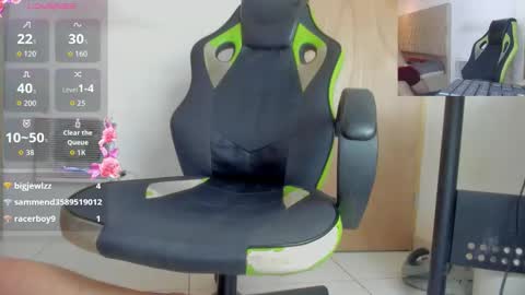 darkknightx01 online show from January 12, 1:34 am