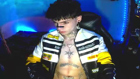   online show from December 17, 5:03 am