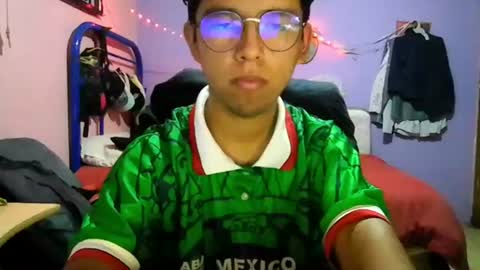 Jose Ian online show from June 25, 5:04 am