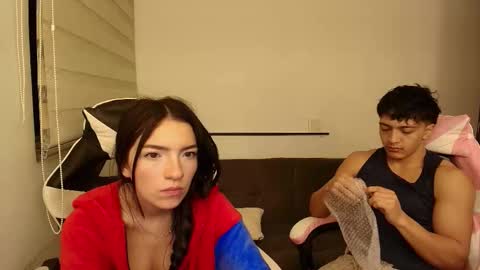 darkpleasuress online show from November 26, 7:16 am