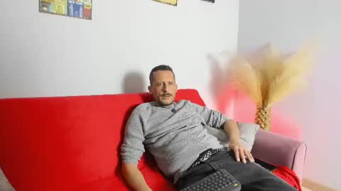 Jhon y Lucy online show from July 8, 3:32 am