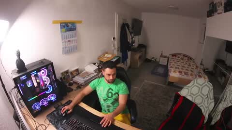 darkschneider_ online show from December 4, 11:41 pm