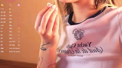 Belle online show from February 28, 5:00 am