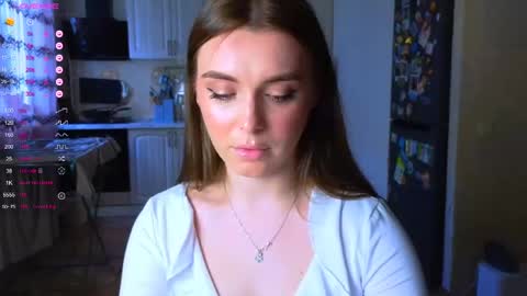 Darlina online show from April 25, 2:14 pm