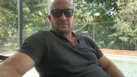 dartanian0001 online show from September 24, 3:35 am