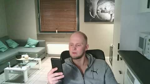 Dario online show from October 9, 7:52 pm