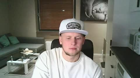 Dario online show from September 12, 8:22 pm