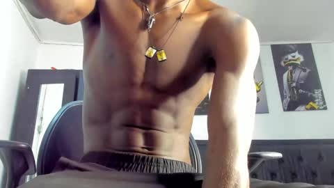 Darwin online show from December 18, 1:12 pm