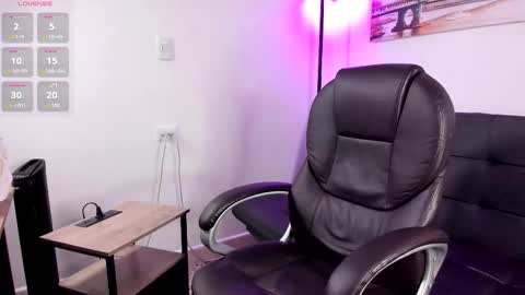 Dash online show from December 21, 3:18 pm