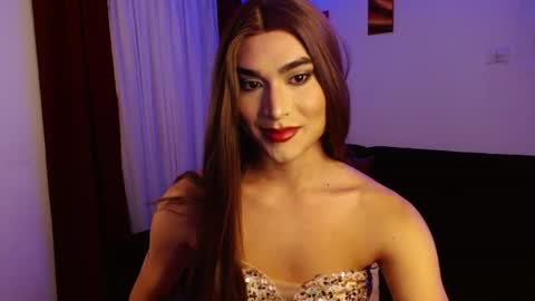 dashly_queen1 online show from July 4, 12:04 am