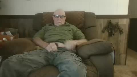 dave571960 online show from July 23, 9:51 am