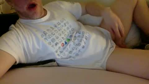 daveb709709709 online show from April 3, 2:40 am