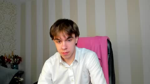 Dave online show from April 29, 7:51 pm