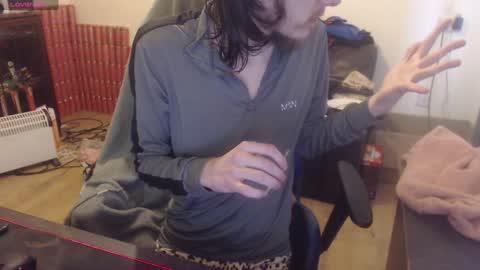 dave online show from December 4, 8:50 am