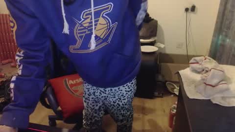 dave online show from March 6, 10:31 pm