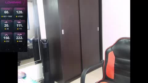 daviana online show from November 9, 1:25 pm