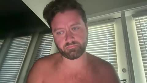 Snapshot of david20884 chatting on October 18, 12:20 pm david20884 online show from October 18, 12:20 pm