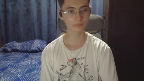 ProgrammerBoy online show from May 26, 1:23 am