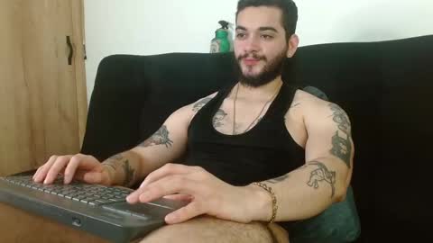 Twitter davidsanctum online show from October 10, 10:25 pm