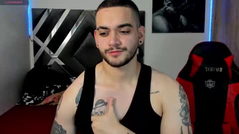 Twitter davidsanctum online show from February 18, 8:14 pm