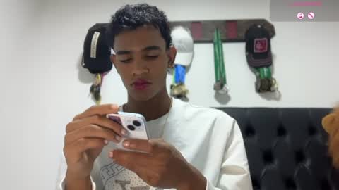 david_hot44 online show from July 30, 1:28 am