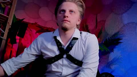 Vincente online show from April 16, 9:39 pm