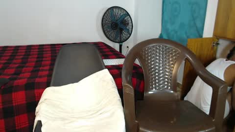 DavidSexxx777 online show from May 18, 3:38 am