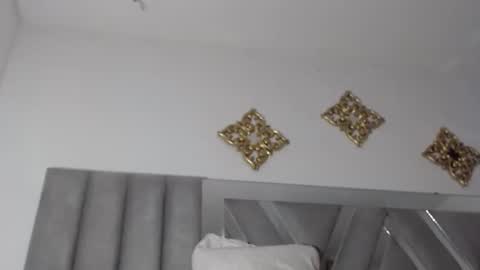 BigBulge online show from April 16, 9:39 pm