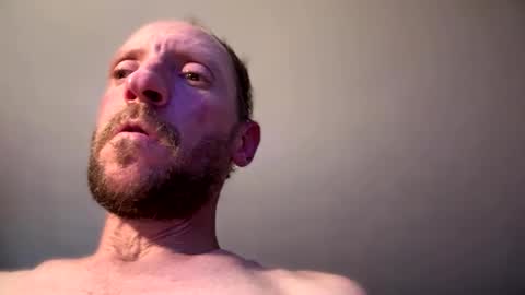 davidcav240 online show from September 25, 6:59 pm