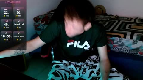 davidsalazar33 online show from April 22, 10:28 pm