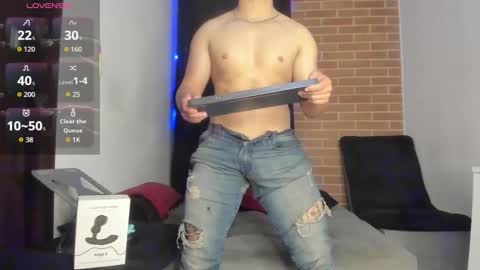 davidx_x21 online show from January 17, 8:02 am