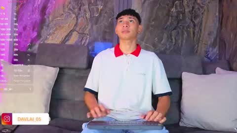 David online show from April 20, 7:50 pm