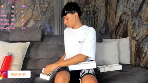 David online show from April 6, 8:54 pm