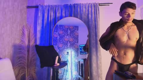 Davis online show from April 21, 11:28 am